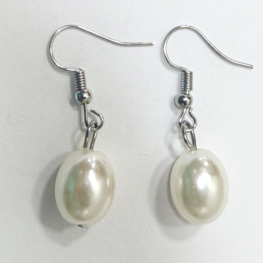 Unbranded Faux Pearl Drop Earrings Women Cream White Silver Tone Classic Dangle